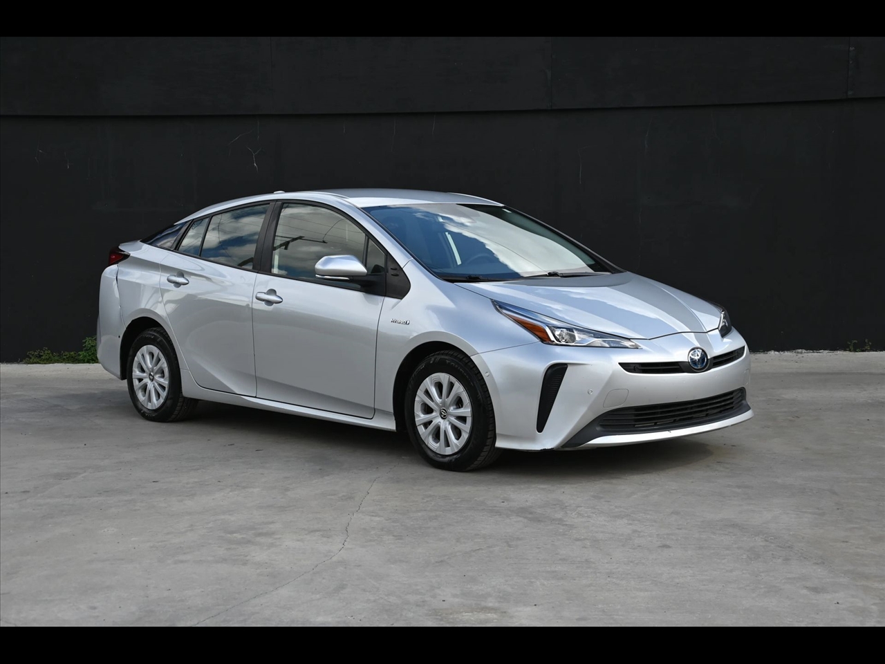 2022 Toyota Prius LE Hatchback 4D
