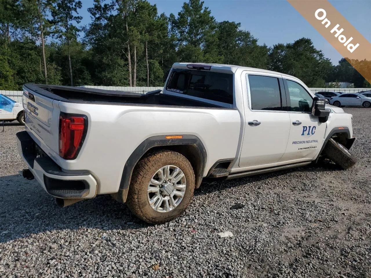 2022 GMC Sierra 2500HD Denali Pickup 4D 6 1/2 ft