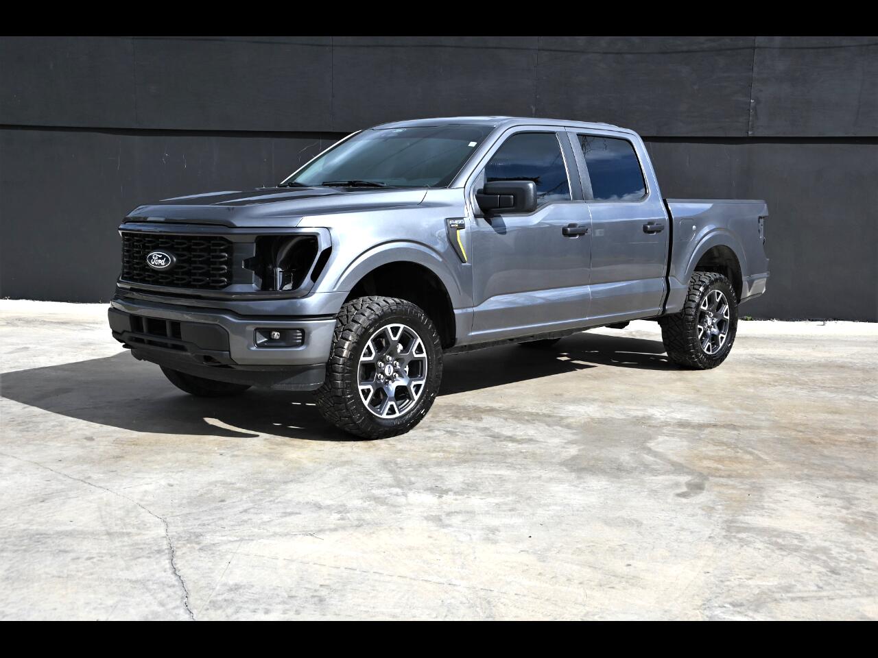 2024 Ford F-150 STX Pickup 4D 5 1/2 ft