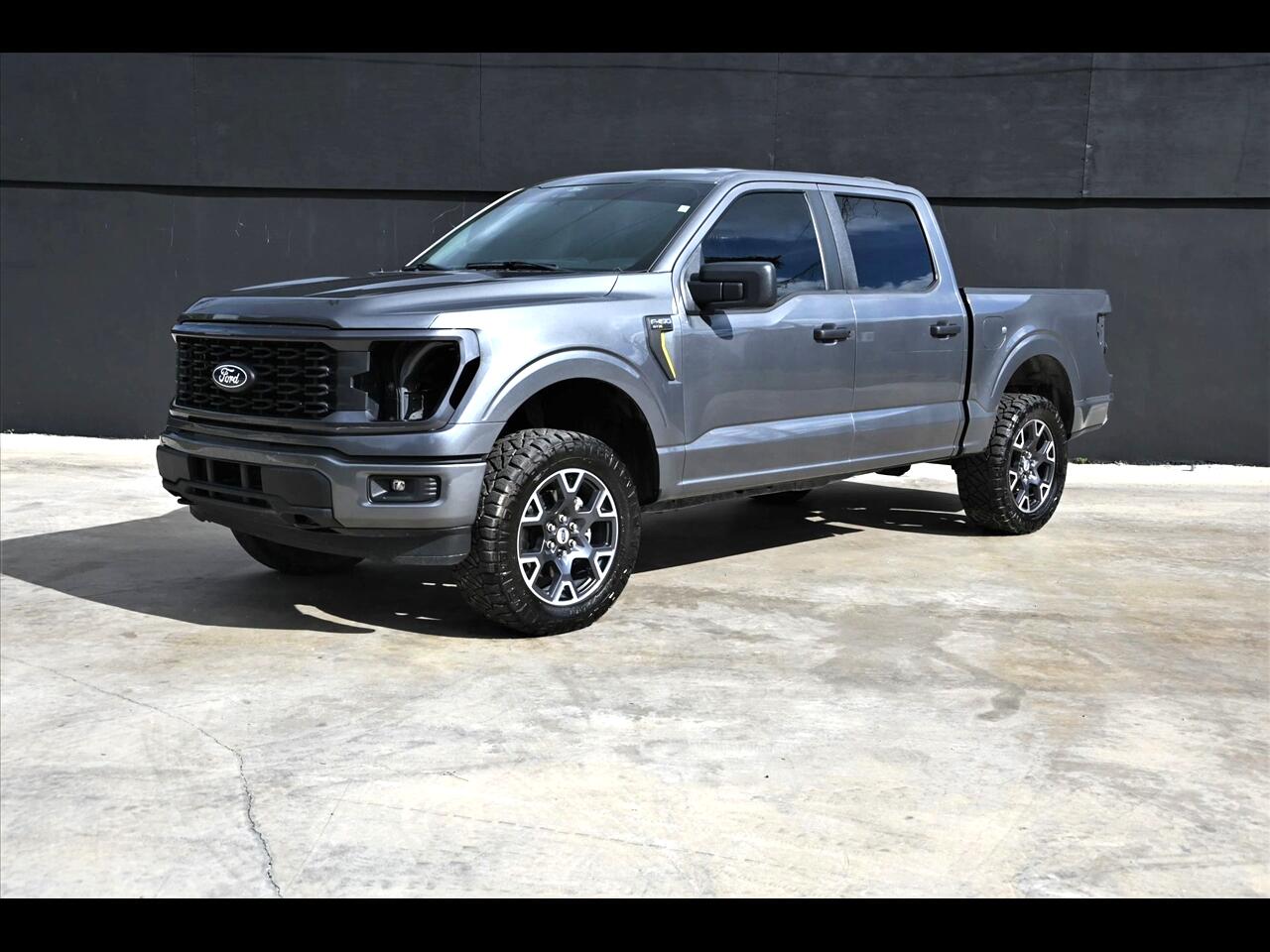2024 Ford F-150 STX Pickup 4D 5 1/2 ft