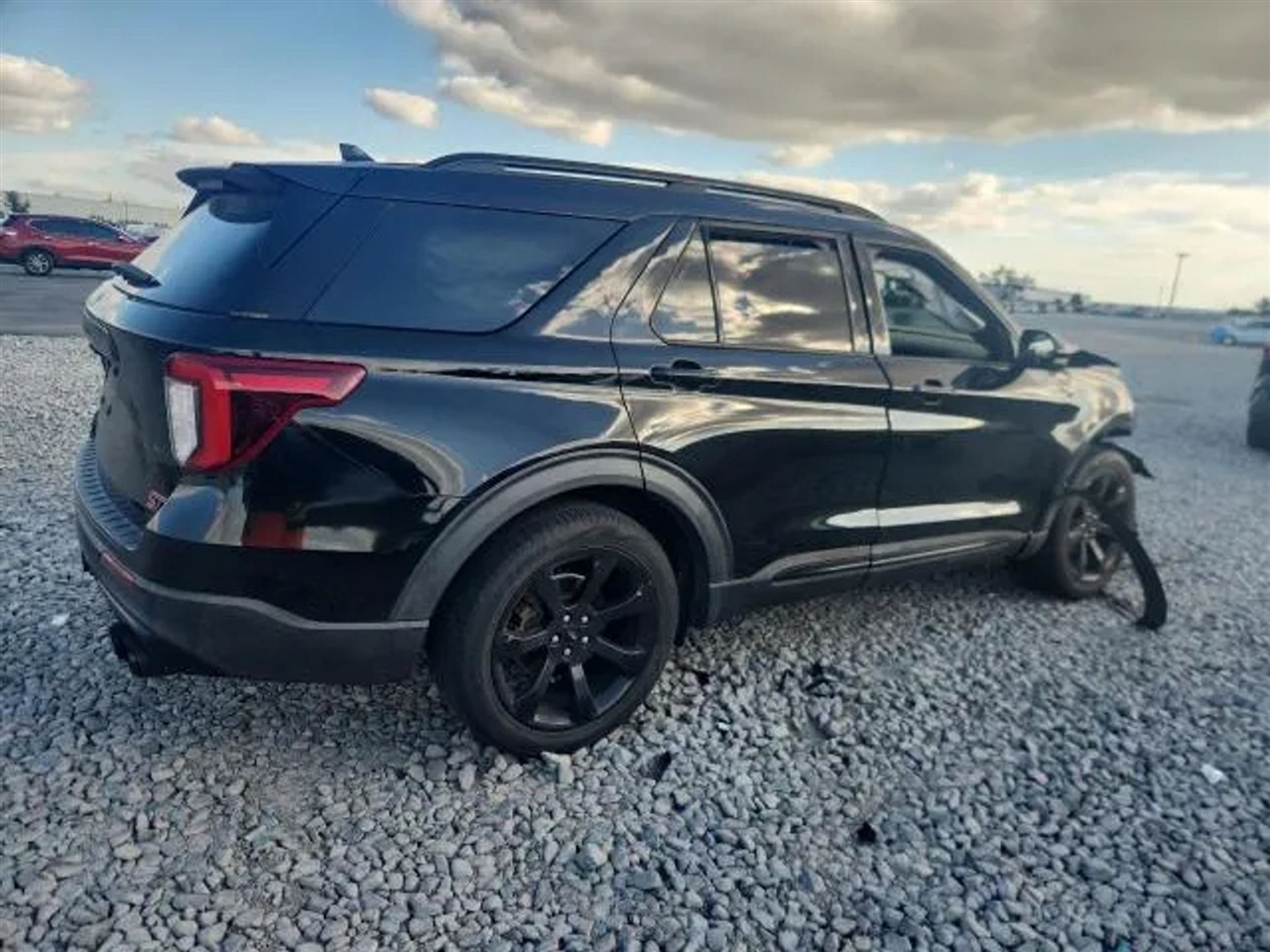 2020 Ford Explorer ST Sport Utility 4D