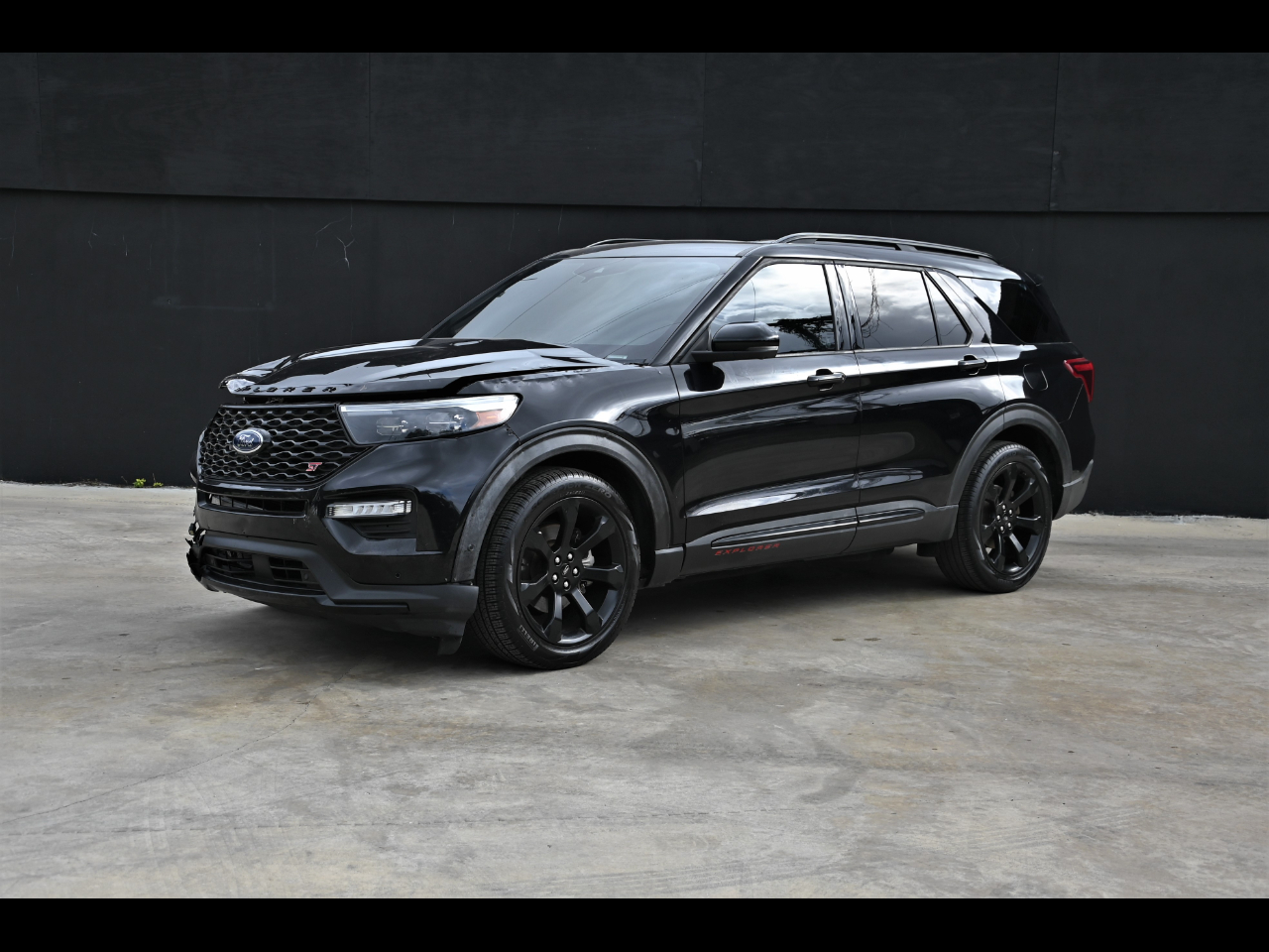 2020 Ford Explorer ST Sport Utility 4D