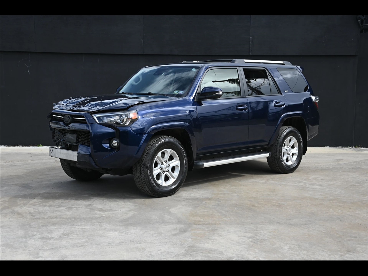 2023 Toyota 4Runner SR5 Premium Sport Utility 4D