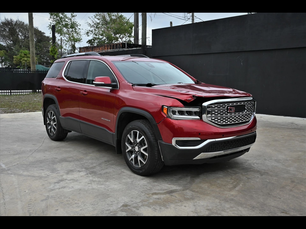 2021 GMC Acadia SLE Sport Utility 4D