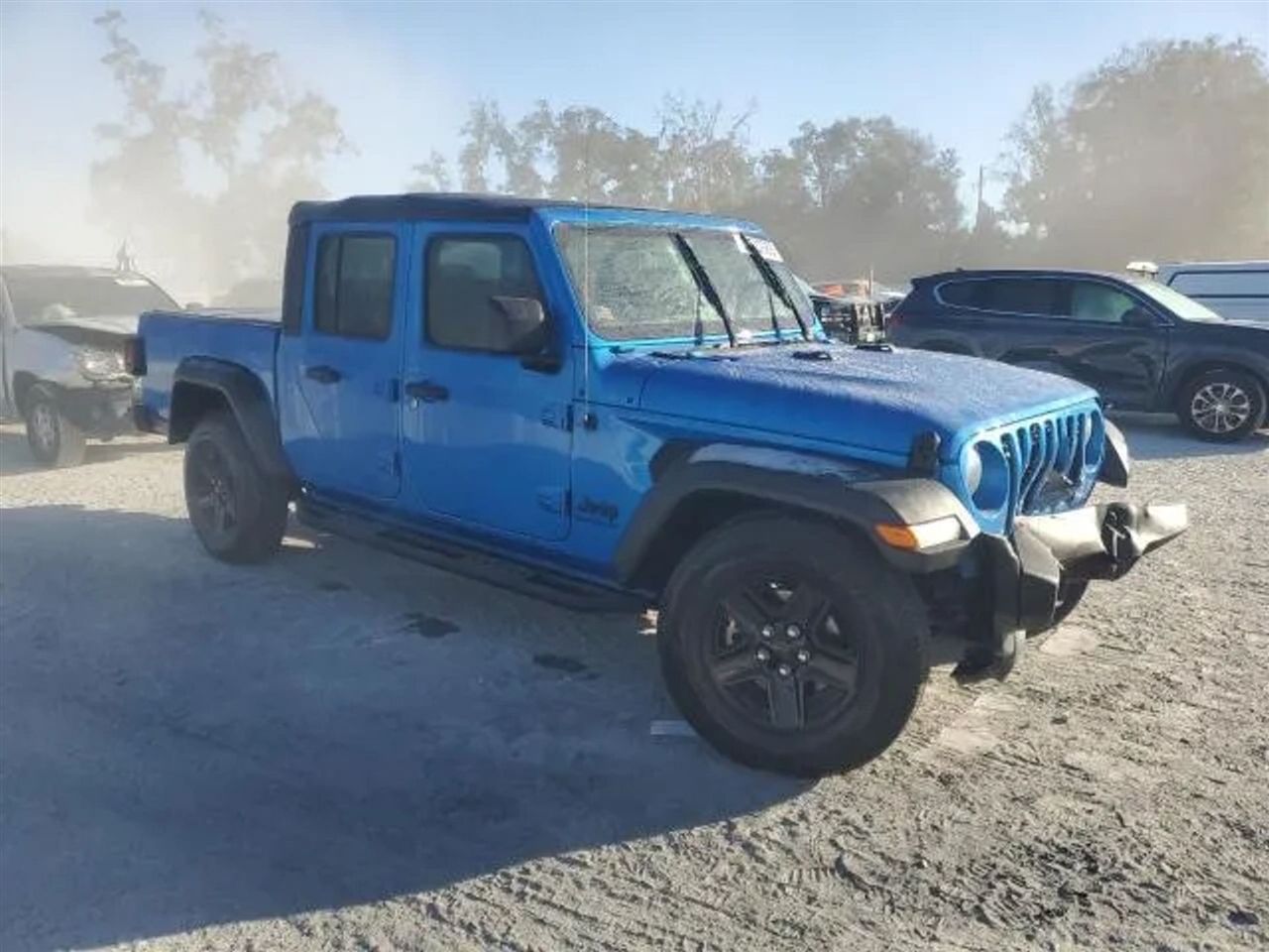 2021 Jeep Gladiator Sport Pickup 4D 5 ft