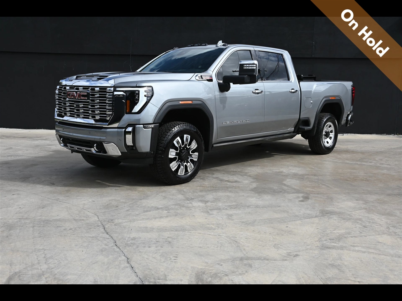 2025 GMC Sierra 2500HD Denali Pickup 4D 6 1/2 ft