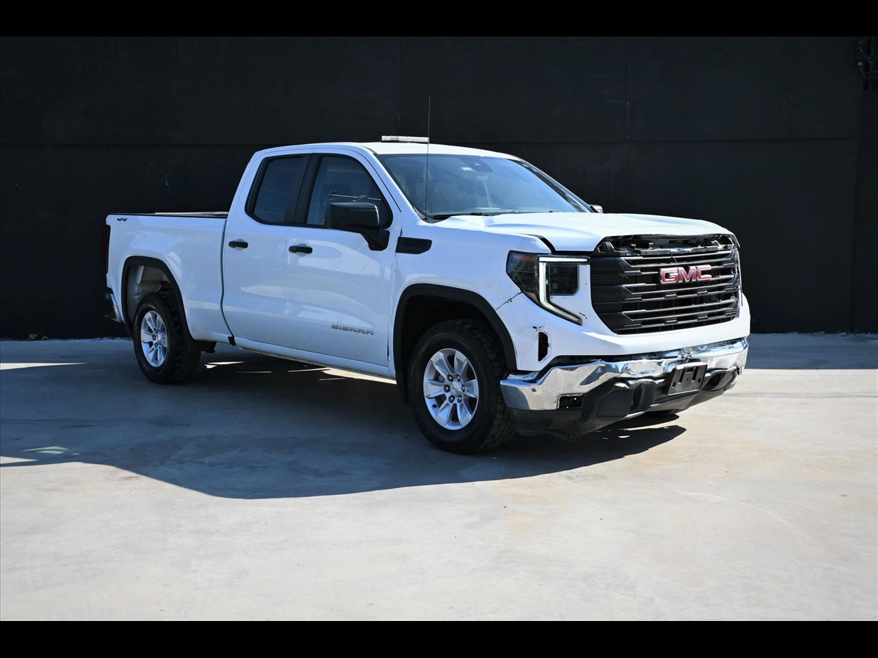 2023 GMC Sierra 1500 Pro Pickup 4D 6 1/2 ft
