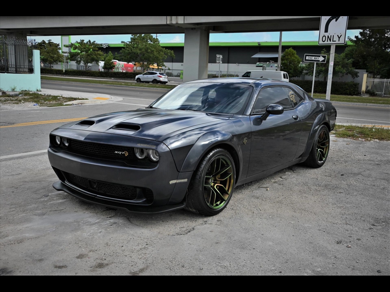 2019 Dodge Challenger SRT Hellcat Coupe 2D