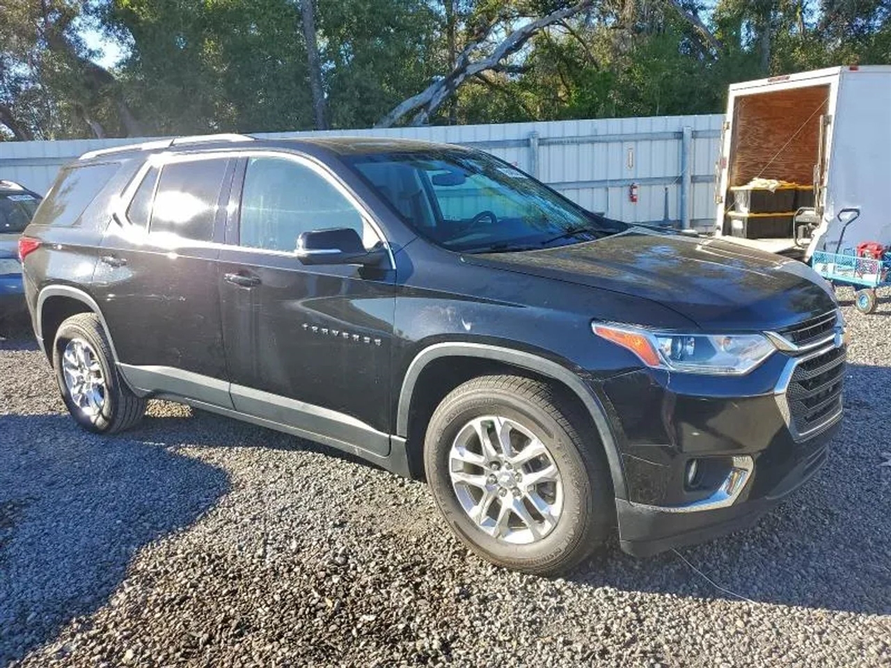 2021 Chevrolet Traverse LT Sport Utility 4D