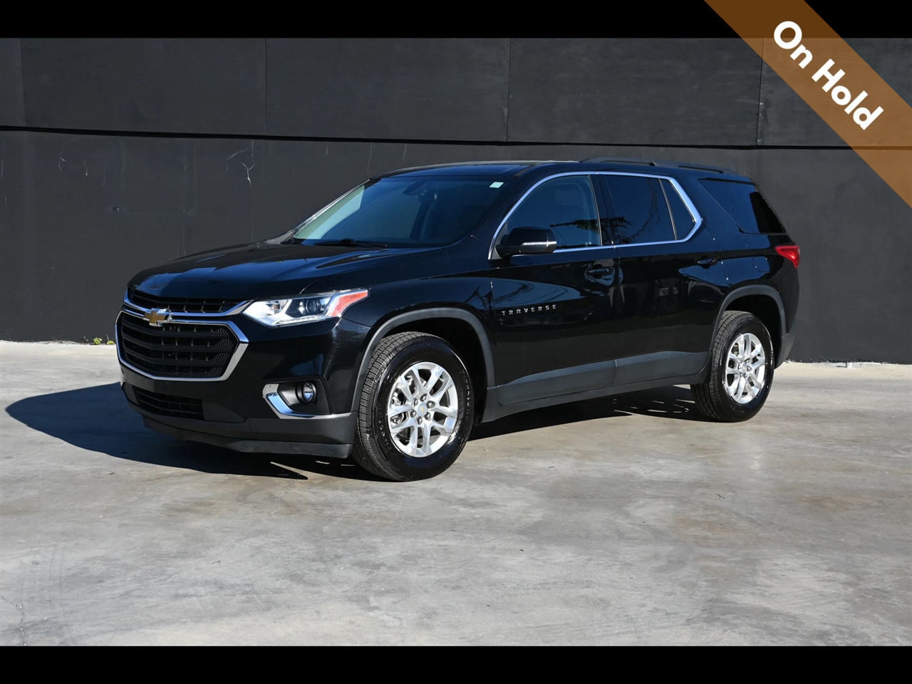 2021 Chevrolet Traverse LT Sport Utility 4D