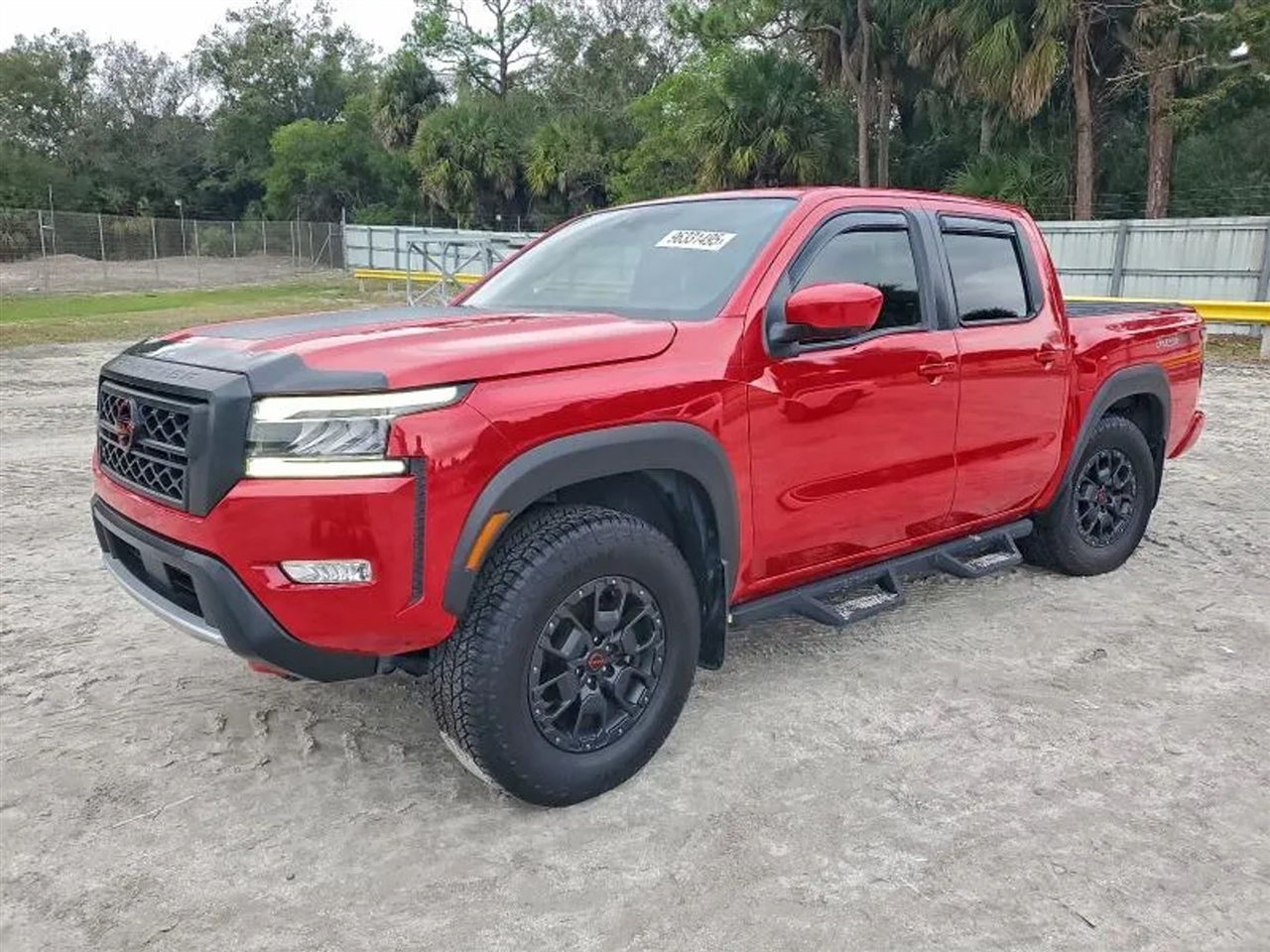 2022 Nissan Frontier PRO-4X Pickup 4D 5 ft