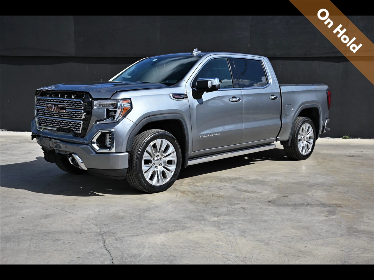 2021 GMC Sierra Denali's photo