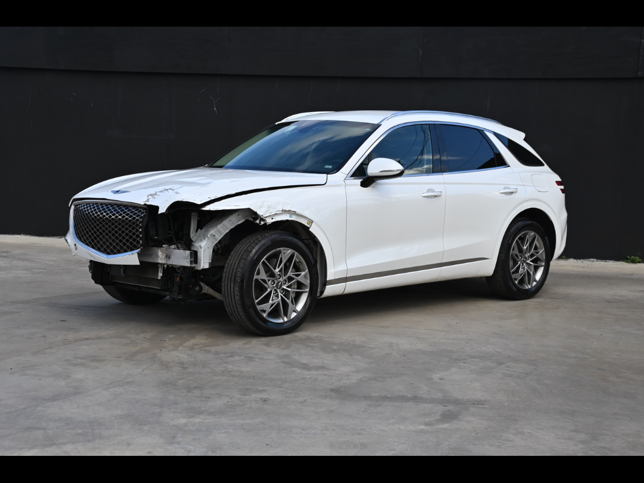 2025 Genesis GV70 2.5T Standard Sport Utility 4D