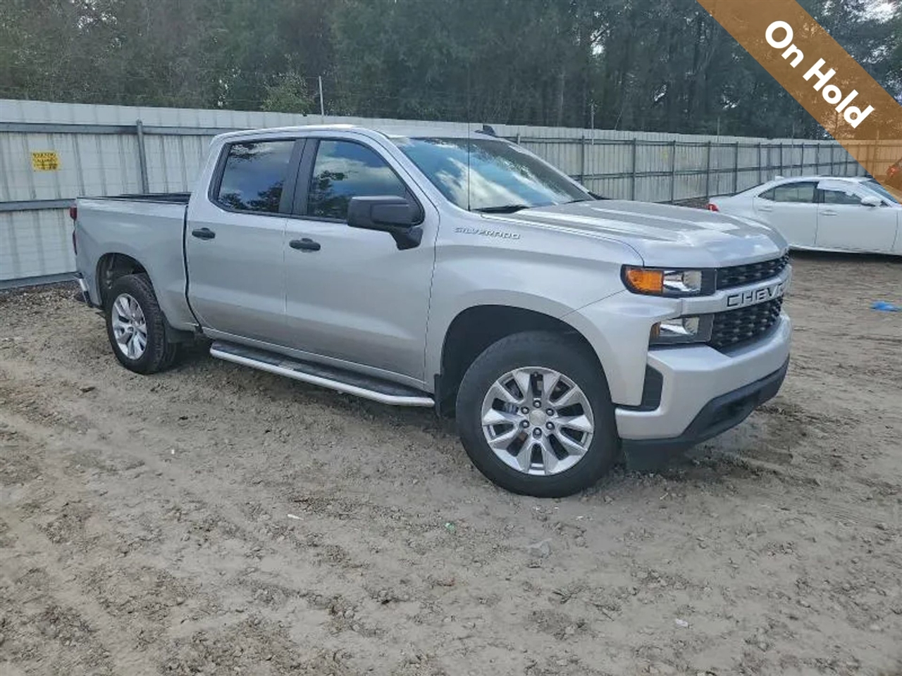 2022 Chevrolet Silverado 1500 Limited Custom Pickup 4D 5 3/4 ft