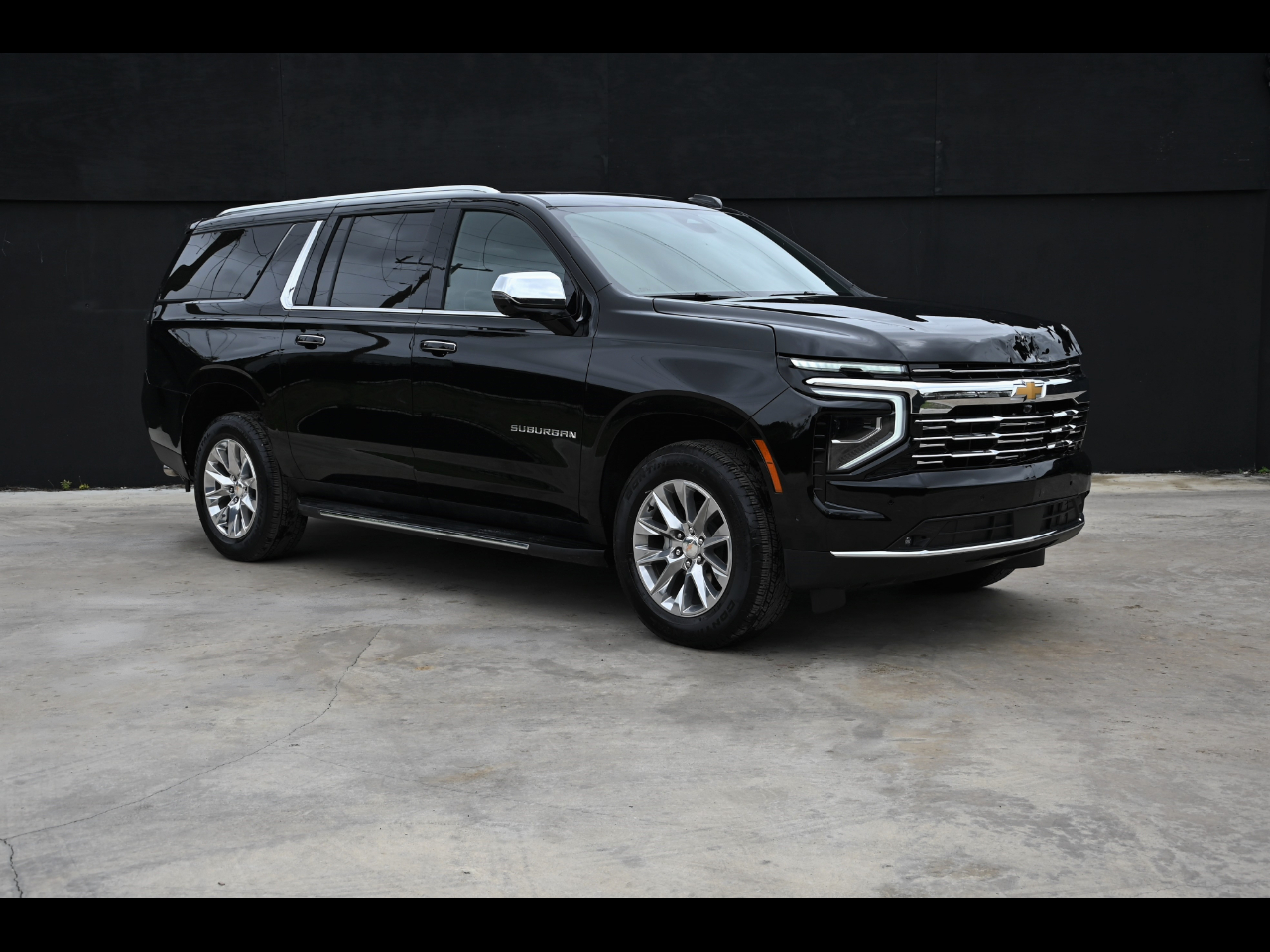 2025 Chevrolet Suburban Premier Sport Utility 4D