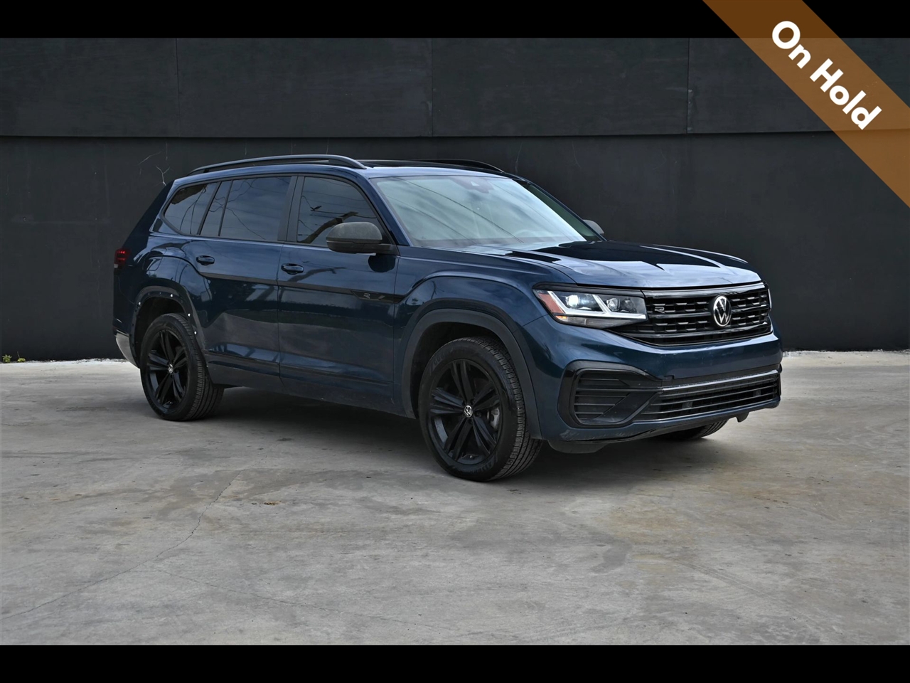 2023 Volkswagen Atlas SEL R-Line Black 4MOTION Sport Utility 4D