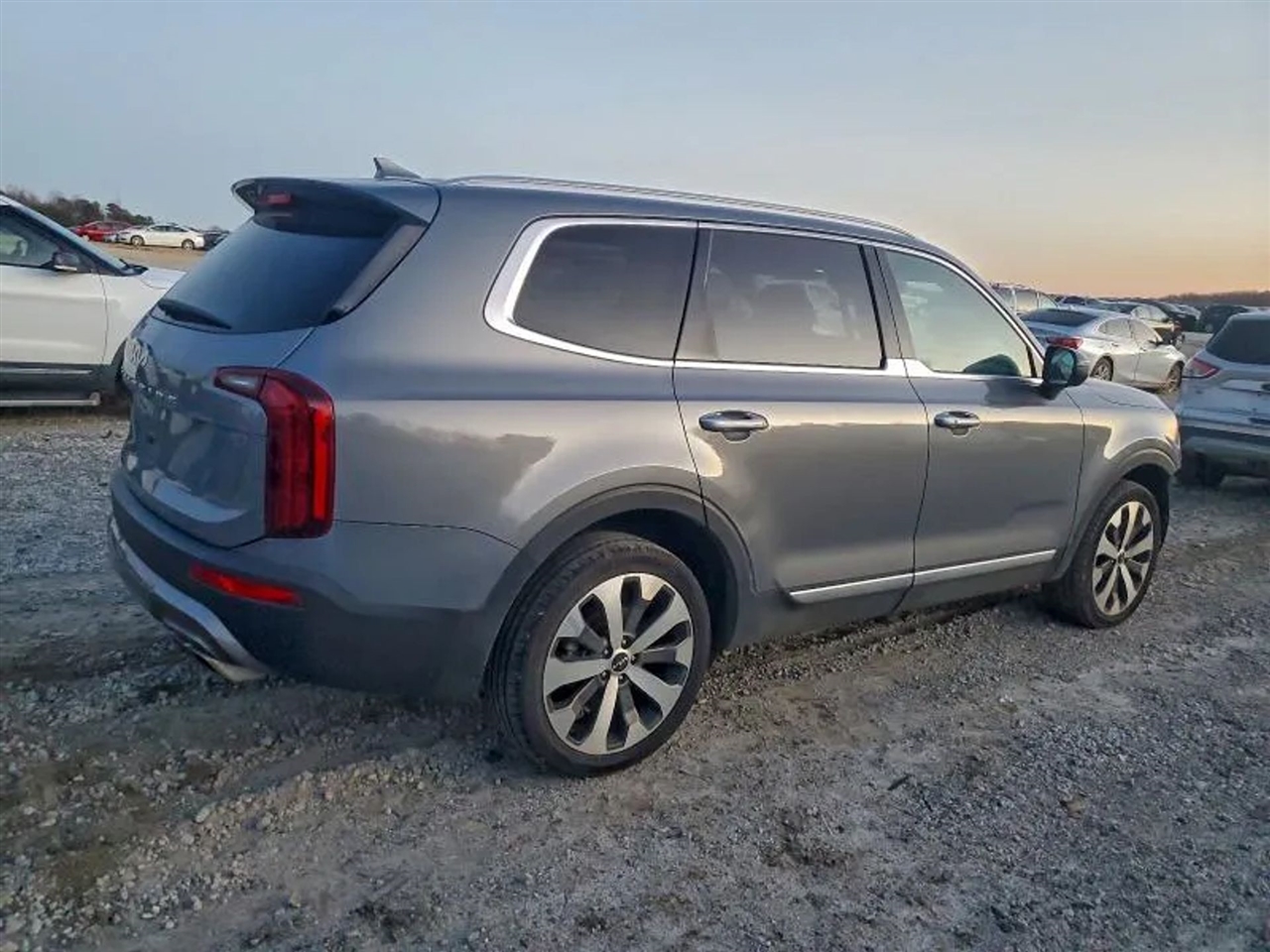 2022 Kia Telluride S Sport Utility 4D