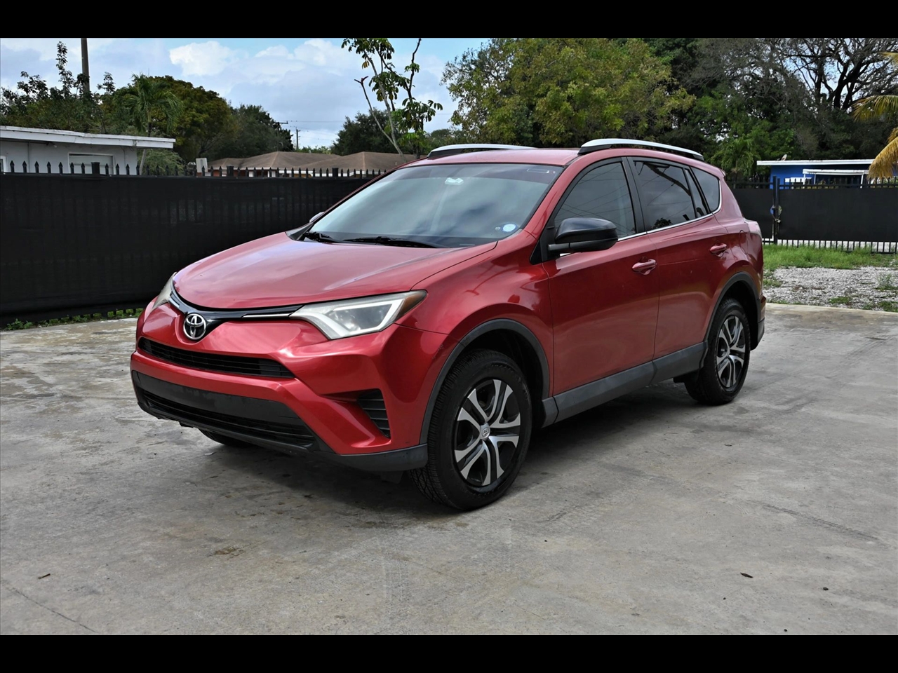2016 Toyota RAV4 LE Sport Utility 4D