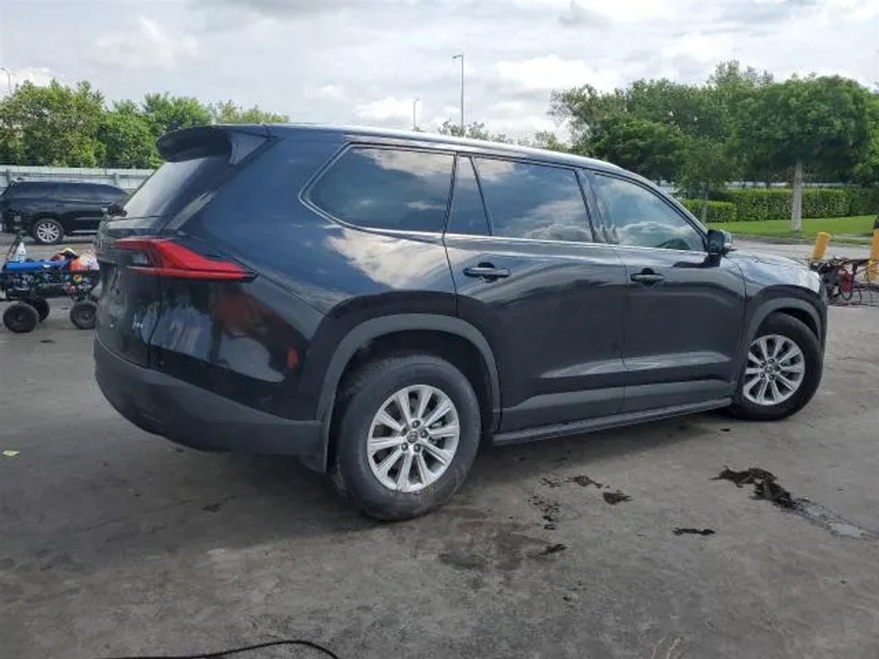 2024 Toyota Grand Highlander XLE Sport Utility 4D