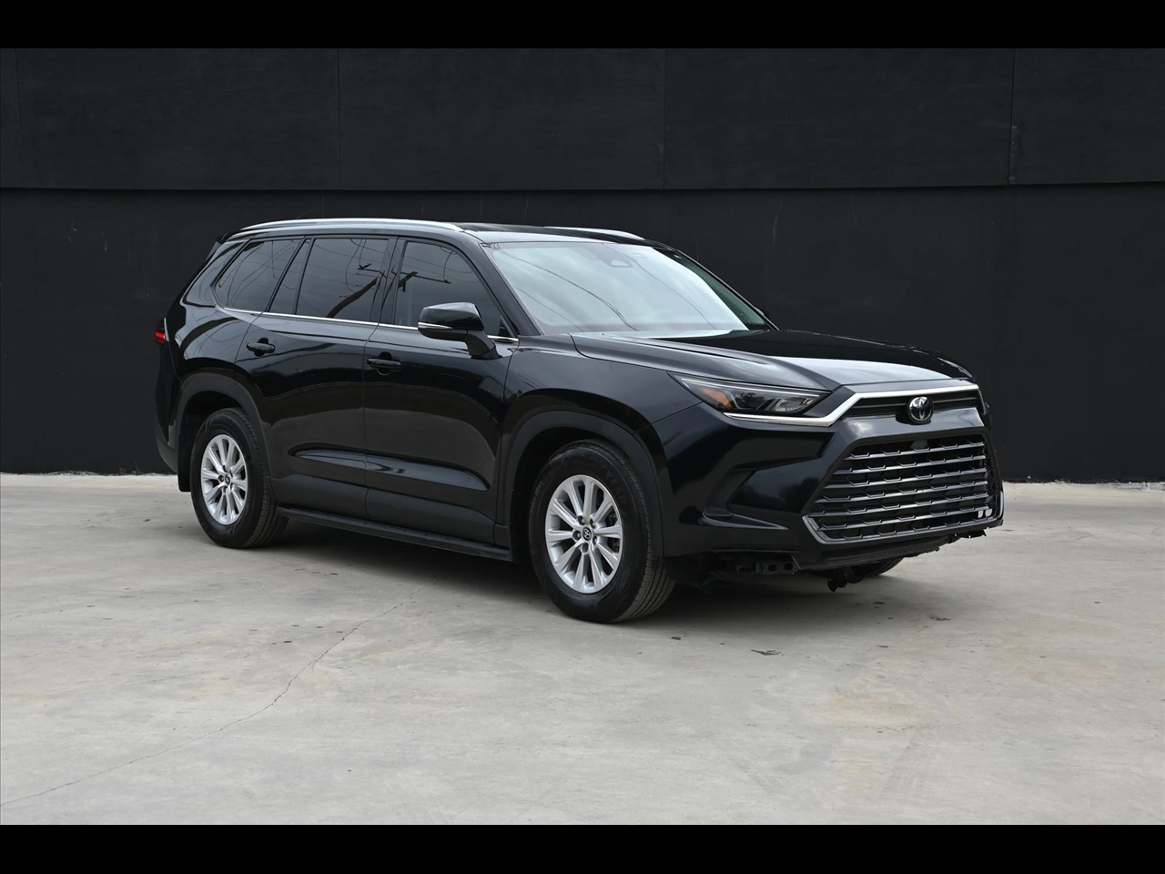 2024 Toyota Grand Highlander XLE Sport Utility 4D