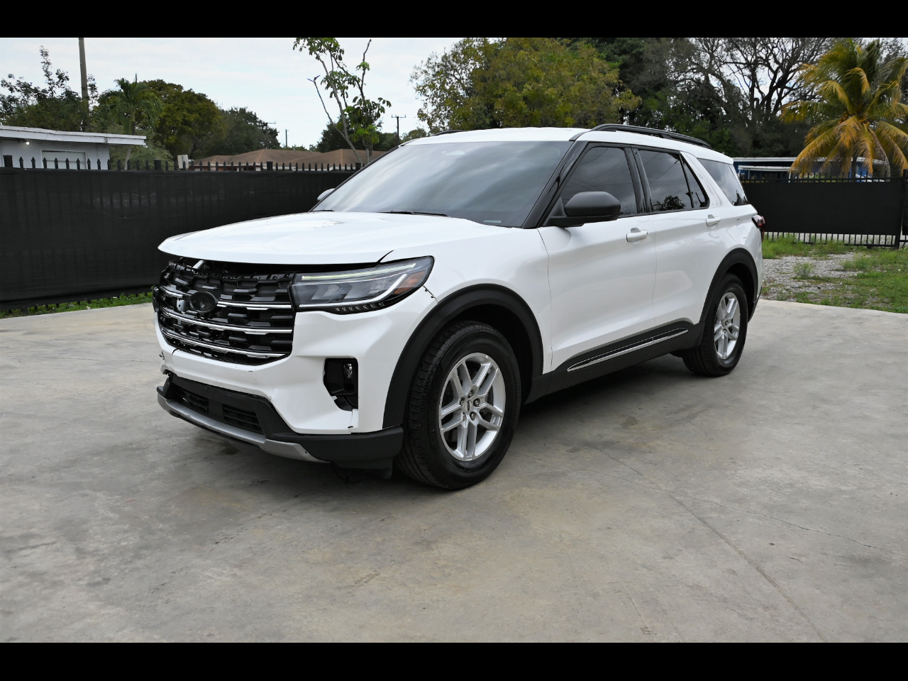 2025 Ford Explorer Active Sport Utility 4D