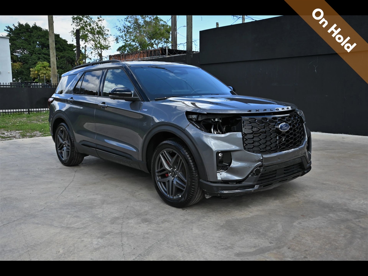 2025 Ford Explorer ST-Line Sport Utility 4D