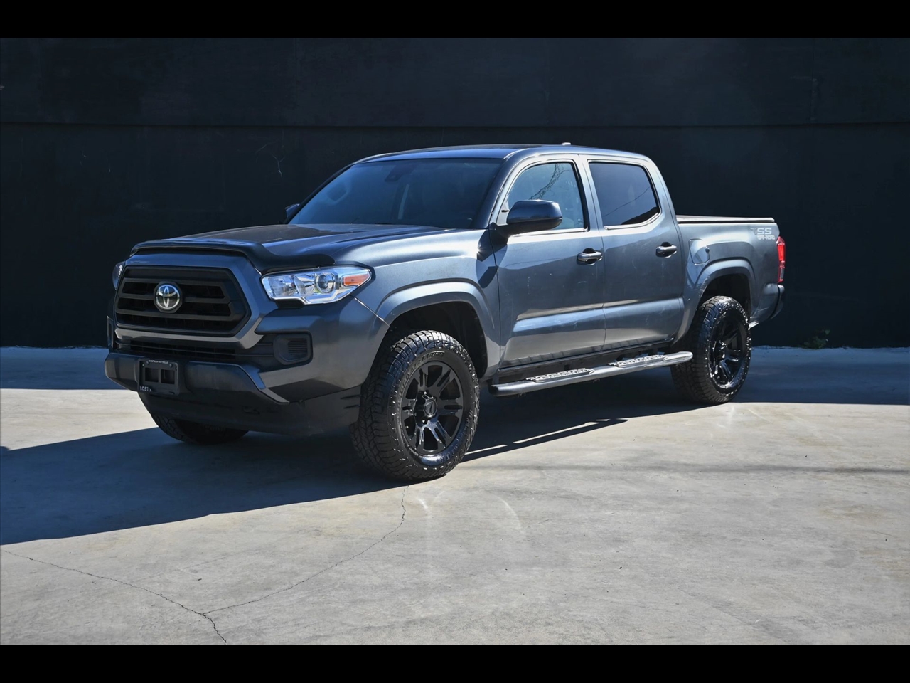 2022 Toyota Tacoma TRD Off-Road Pickup 4D 5 ft