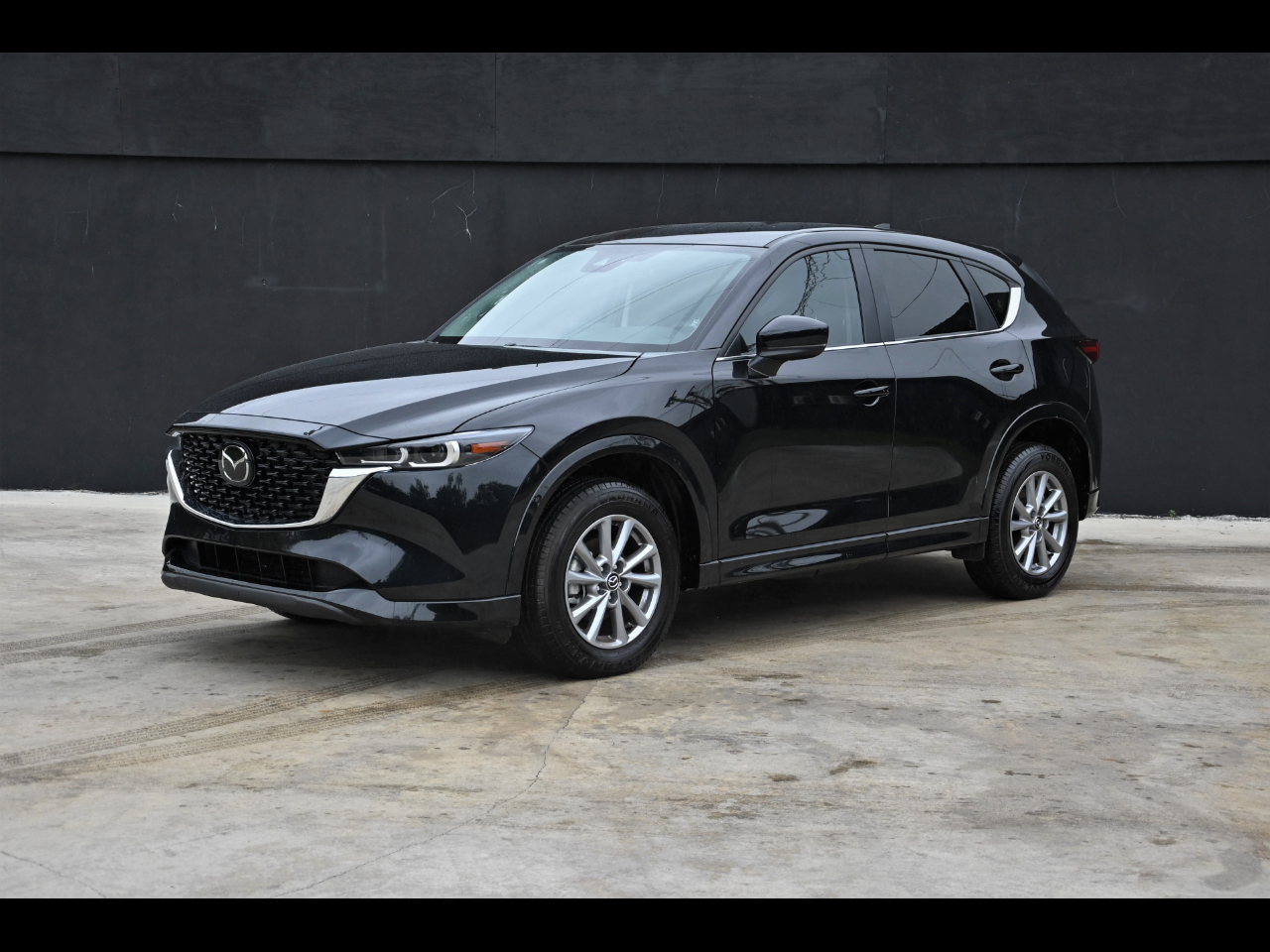 2025 Mazda CX-5 2.5 S Preferred Sport Utility 4D