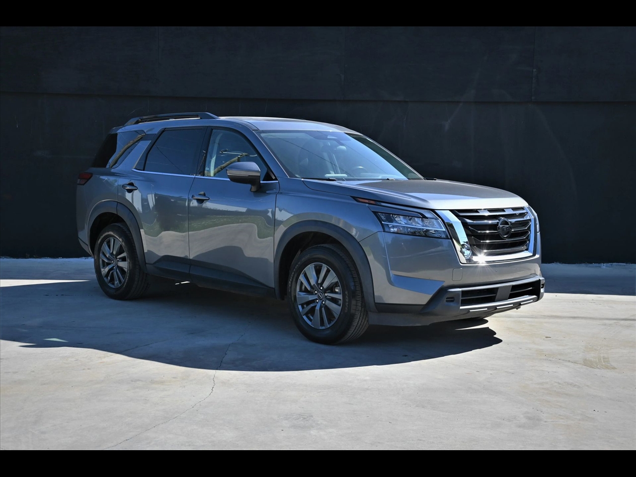 2022 Nissan Pathfinder SV Sport Utility 4D