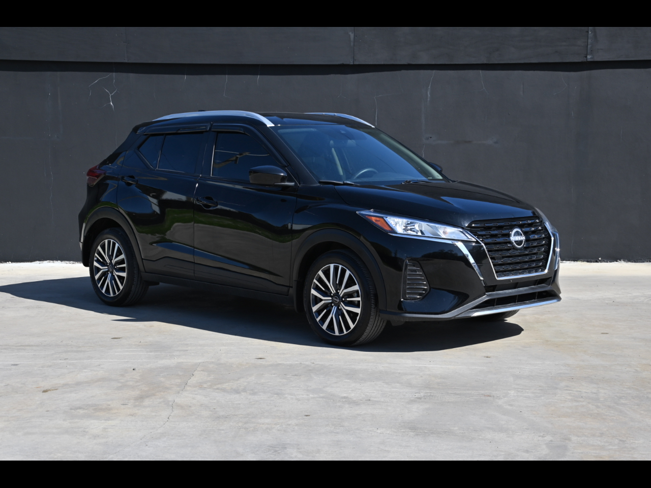 2023 Nissan Kicks SV Sport Utility 4D