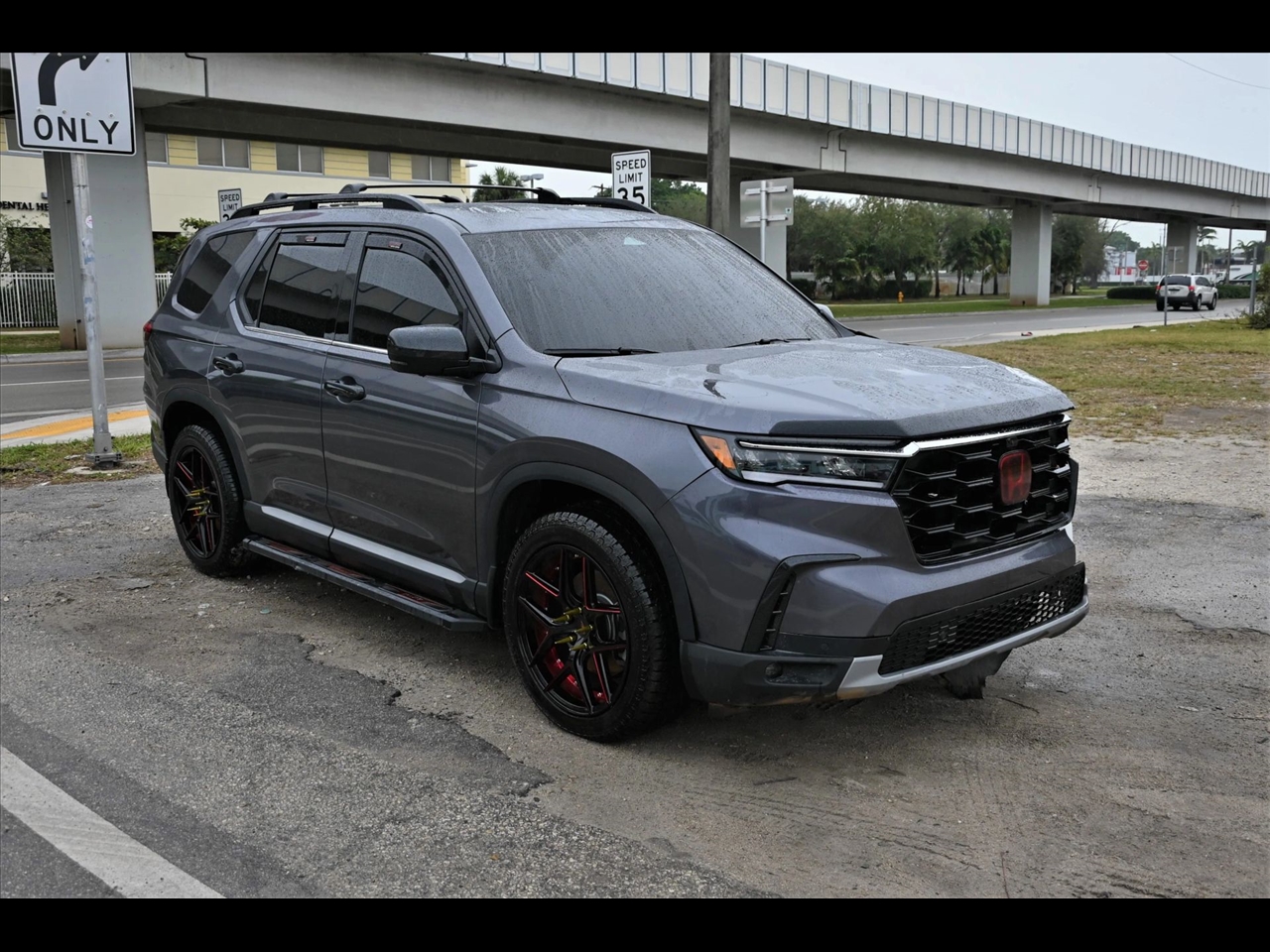 2025 Honda Pilot Elite Sport Utility 4D