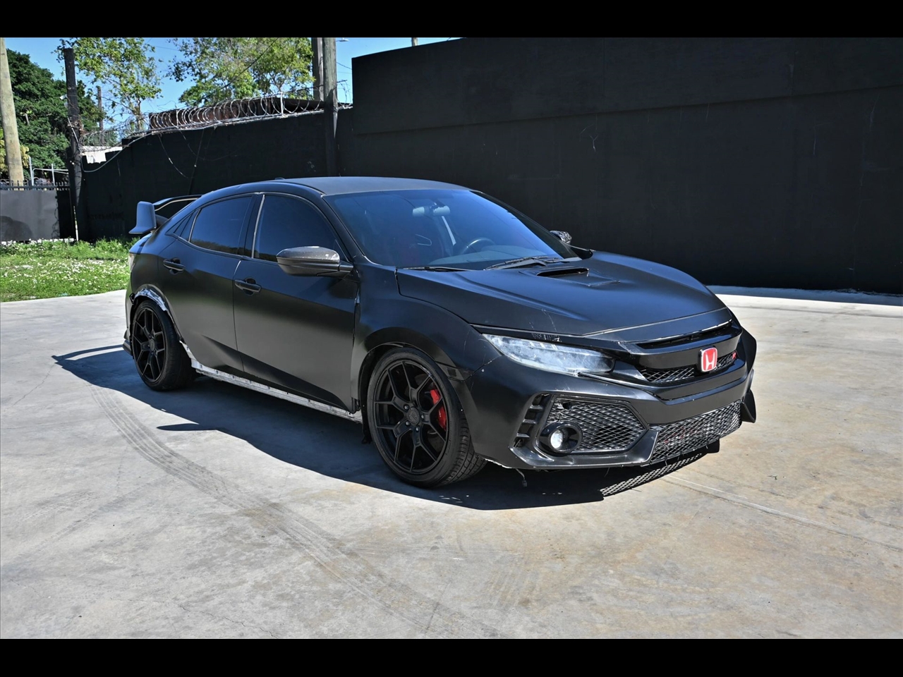 2017 Honda Civic Touring Hatchback Sedan 4D