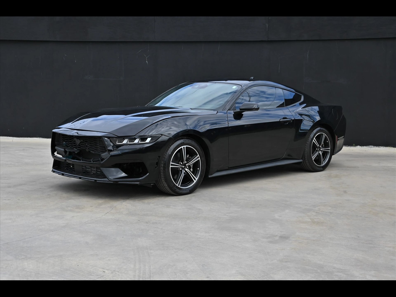 2024 Ford Mustang EcoBoost Coupe 2D