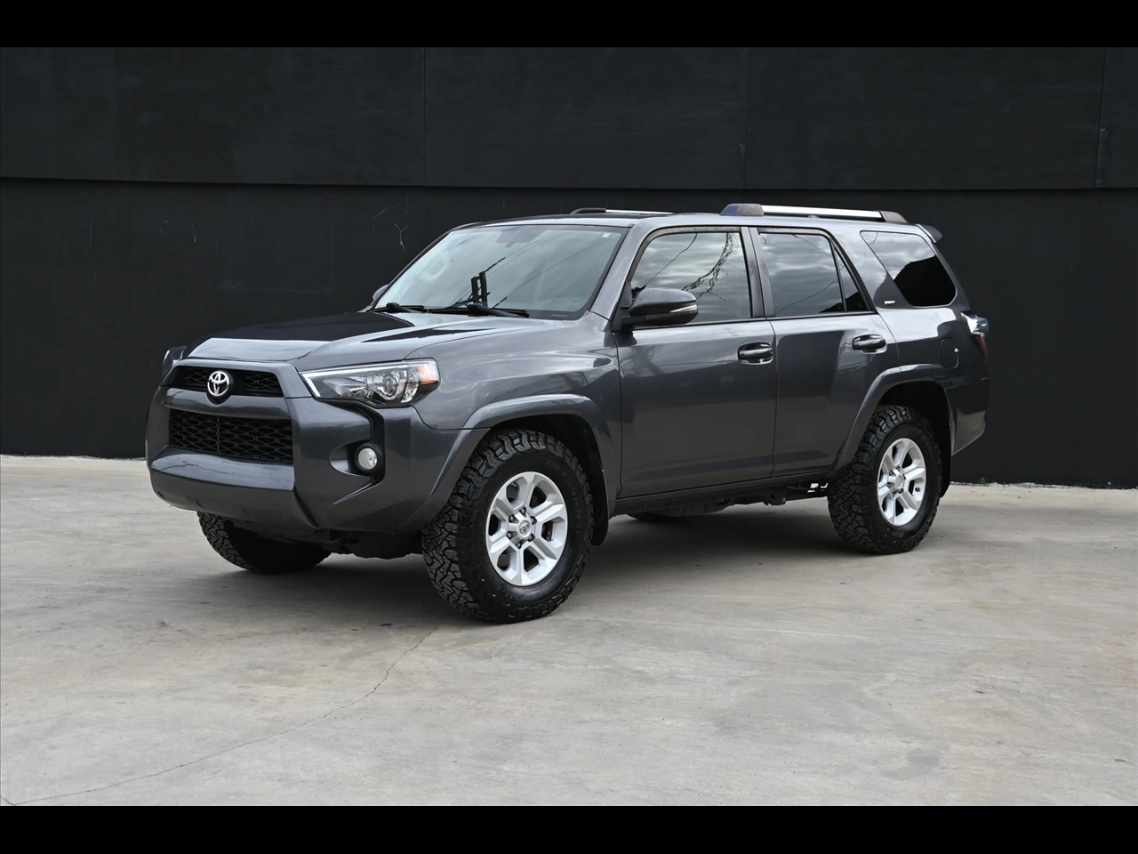 2019 Toyota 4Runner SR5 Sport Utility 4D