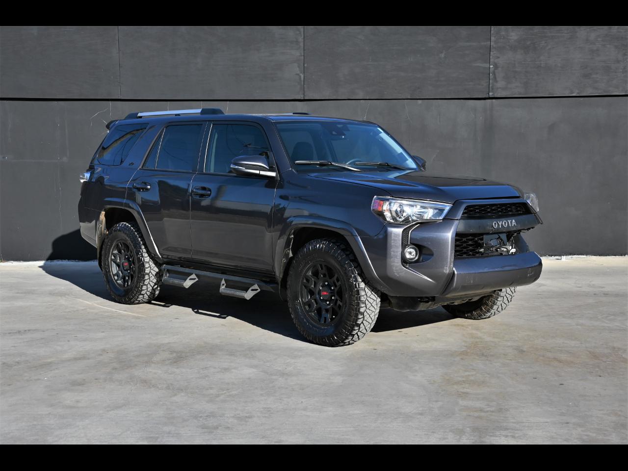 2022 Toyota 4Runner SR5 Premium Sport Utility 4D