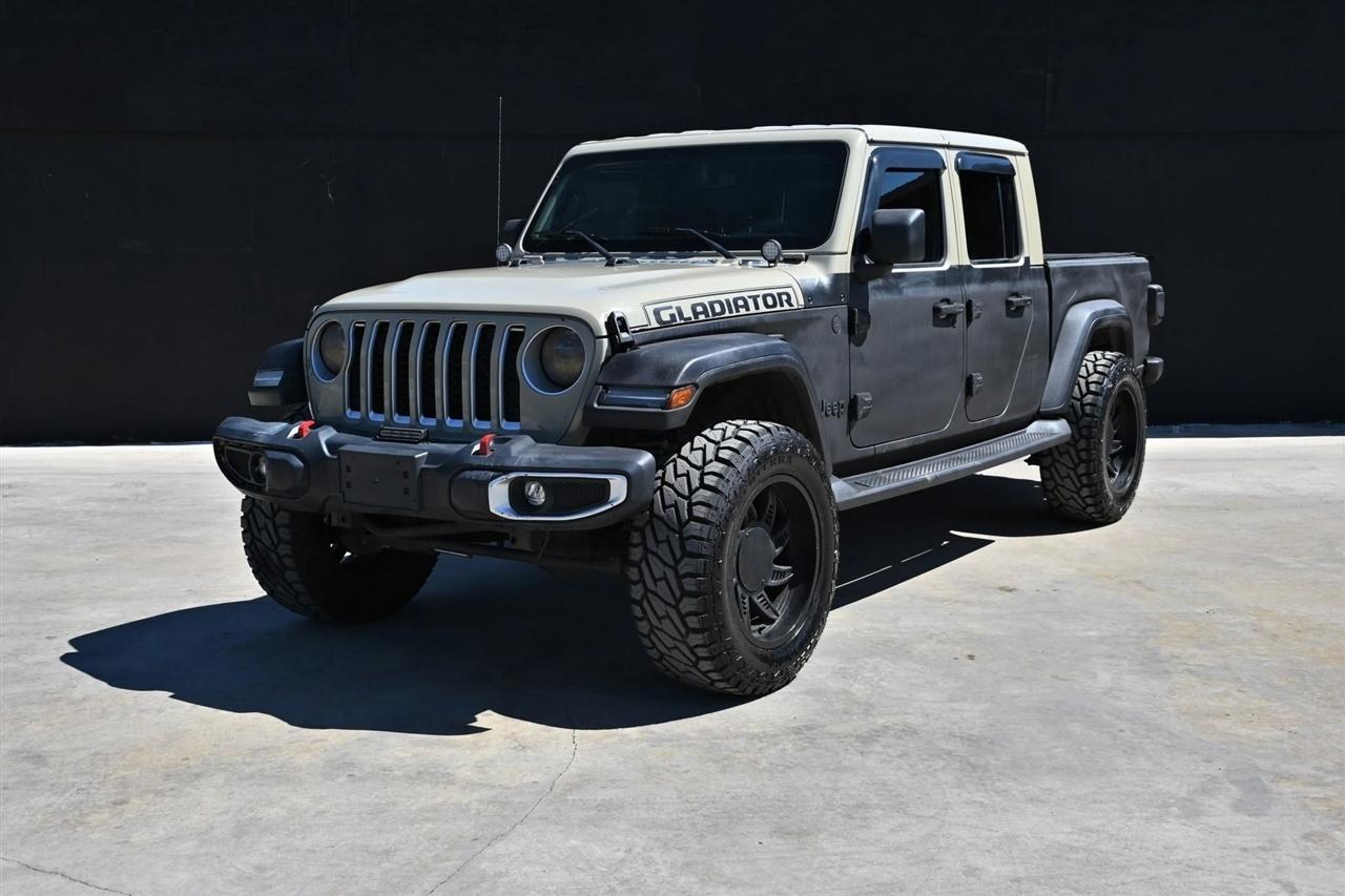 2022 Jeep Gladiator Overland Pickup 4D 5 ft