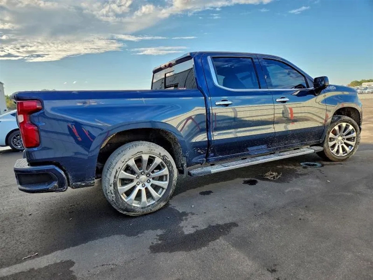2021 Chevrolet Silverado 1500 High Country Pickup 4D 5 3/4 ft