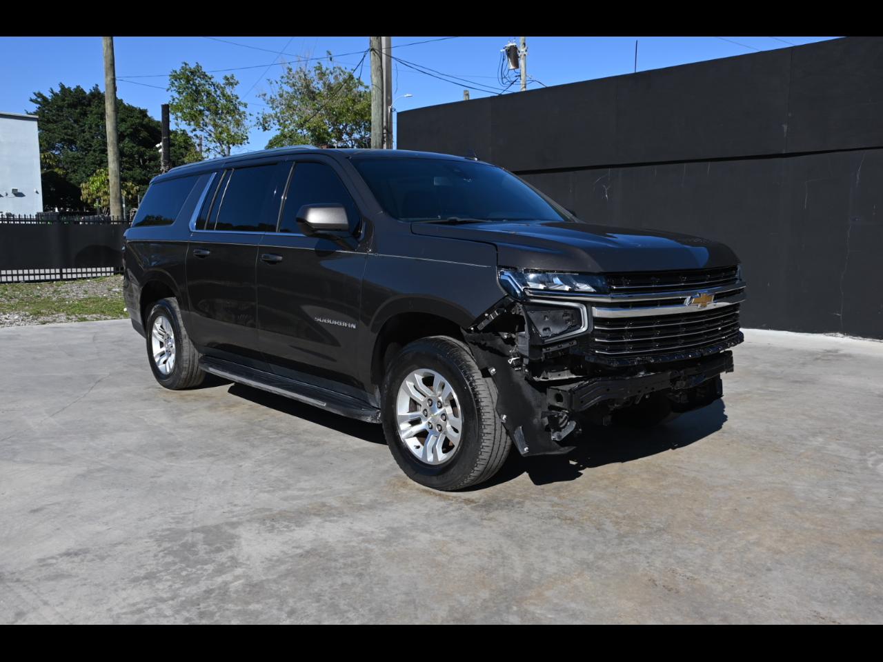 2021 Chevrolet Suburban LT Sport Utility 4D