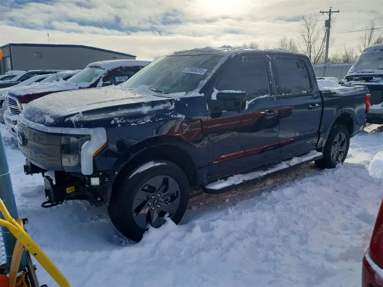 2022 Ford F-150 Lightning Lariat Pickup 4D 5 1/2 ft