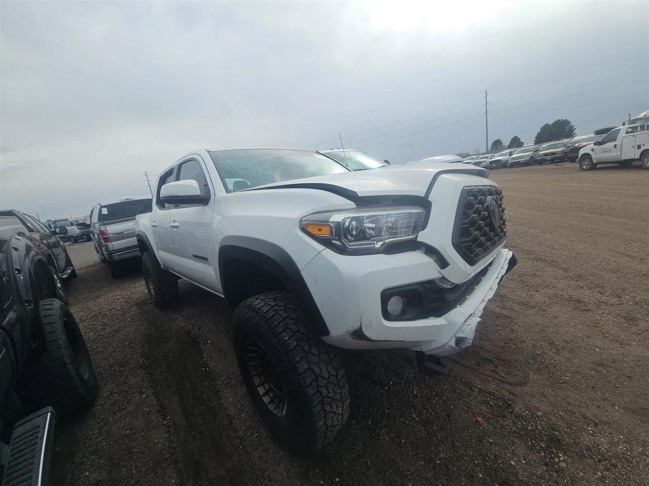 2023 Toyota Tacoma TRD Off-Road Pickup 4D 5 ft