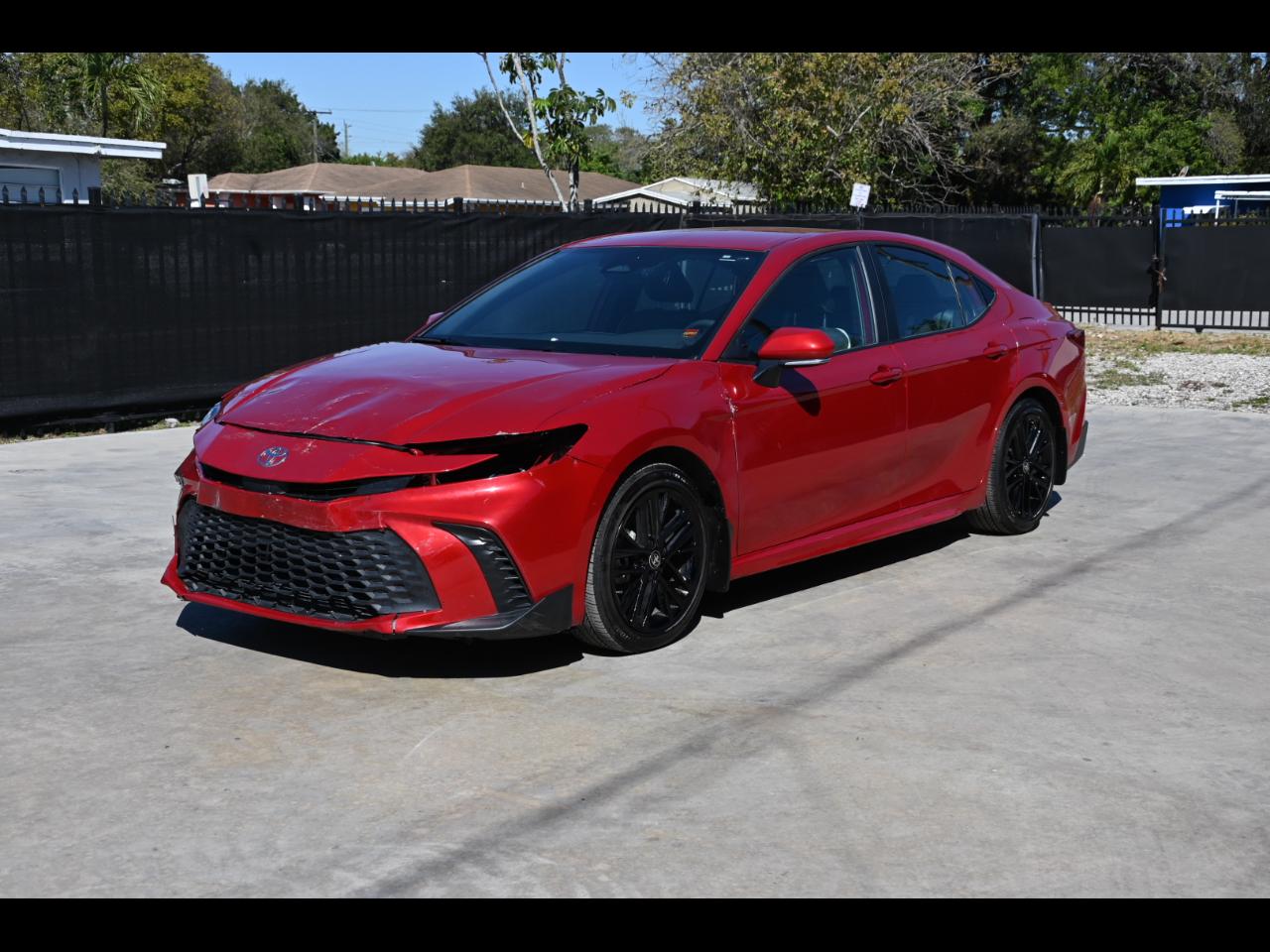 2025 Toyota Camry Hybrid SE Sedan 4D