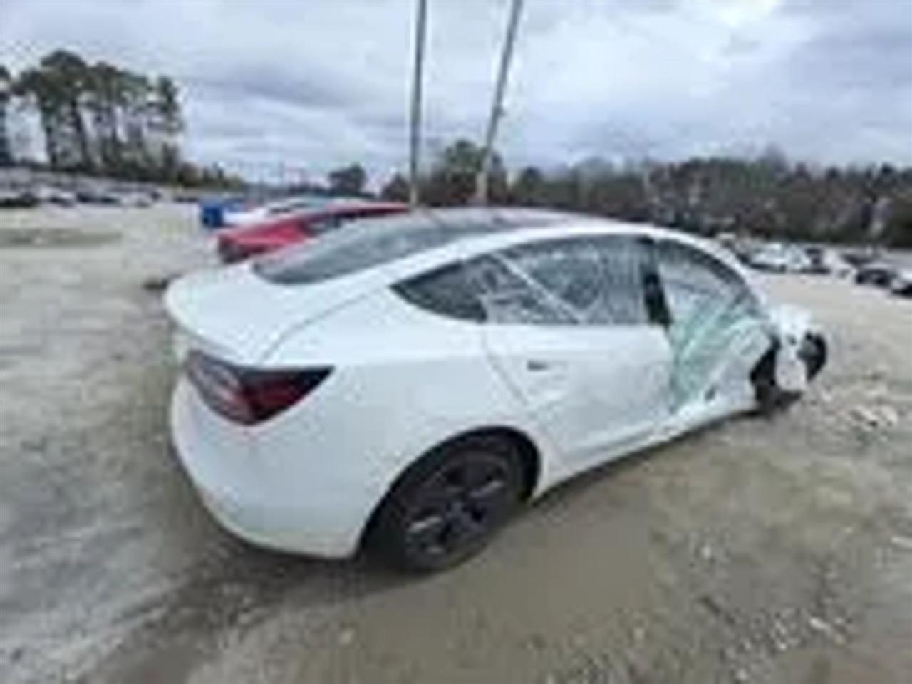 2022 Tesla Model 3 Long Range Sedan 4D