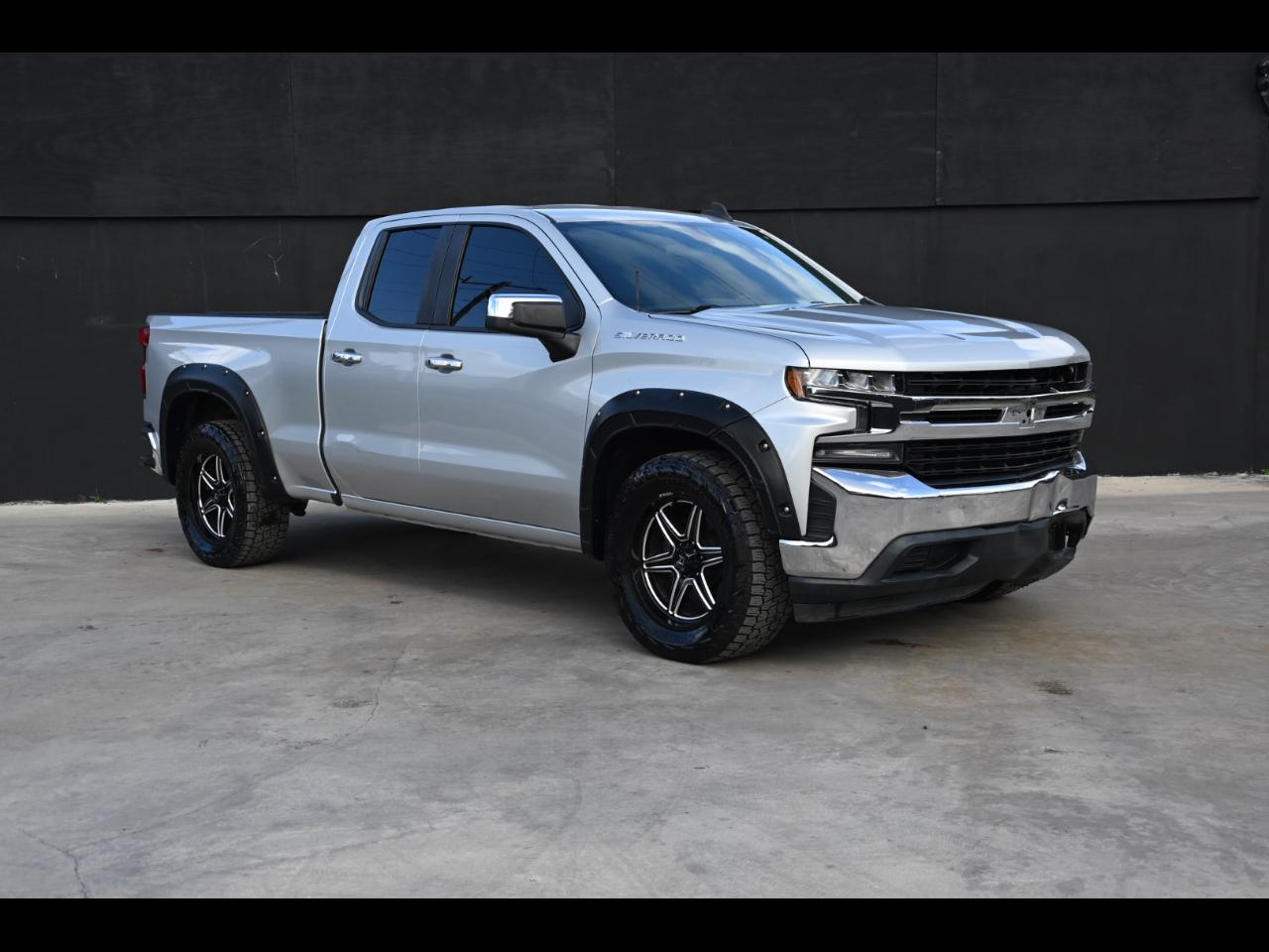 2020 Chevrolet Silverado 1500 LT Pickup 4D 6 1/2 ft
