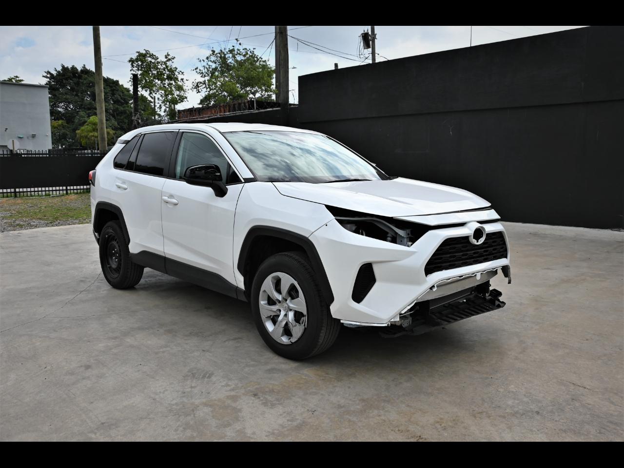 2025 Toyota RAV4 LE Sport Utility 4D