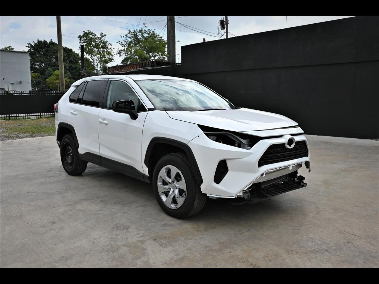 2025 Toyota RAV4 LE Sport Utility 4D