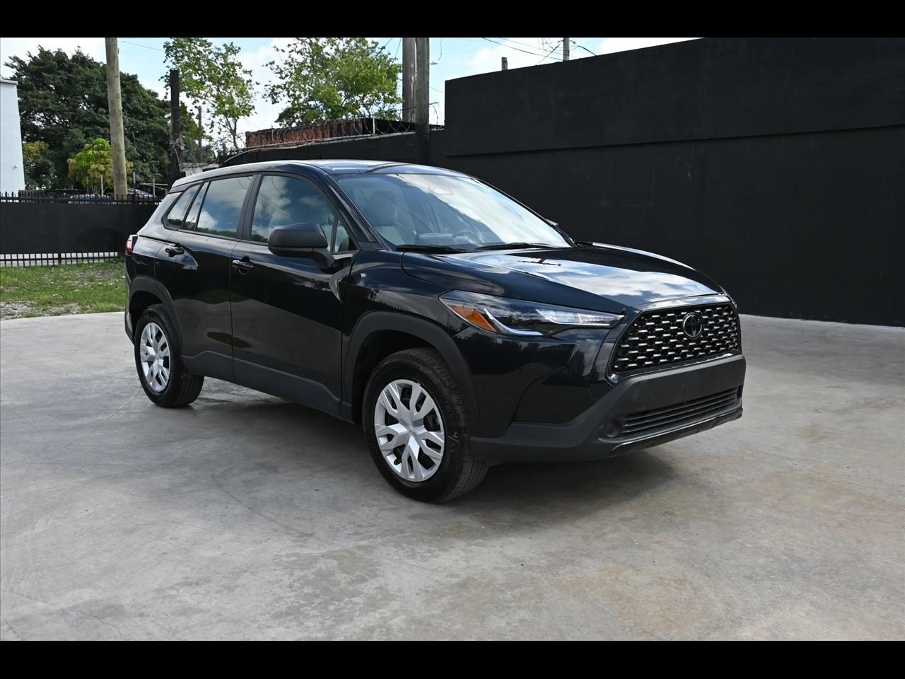 2025 Toyota Corolla Cross L Sport Utility 4D