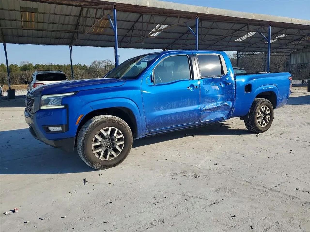 2025 Nissan Frontier SL Pickup 4D 6 ft