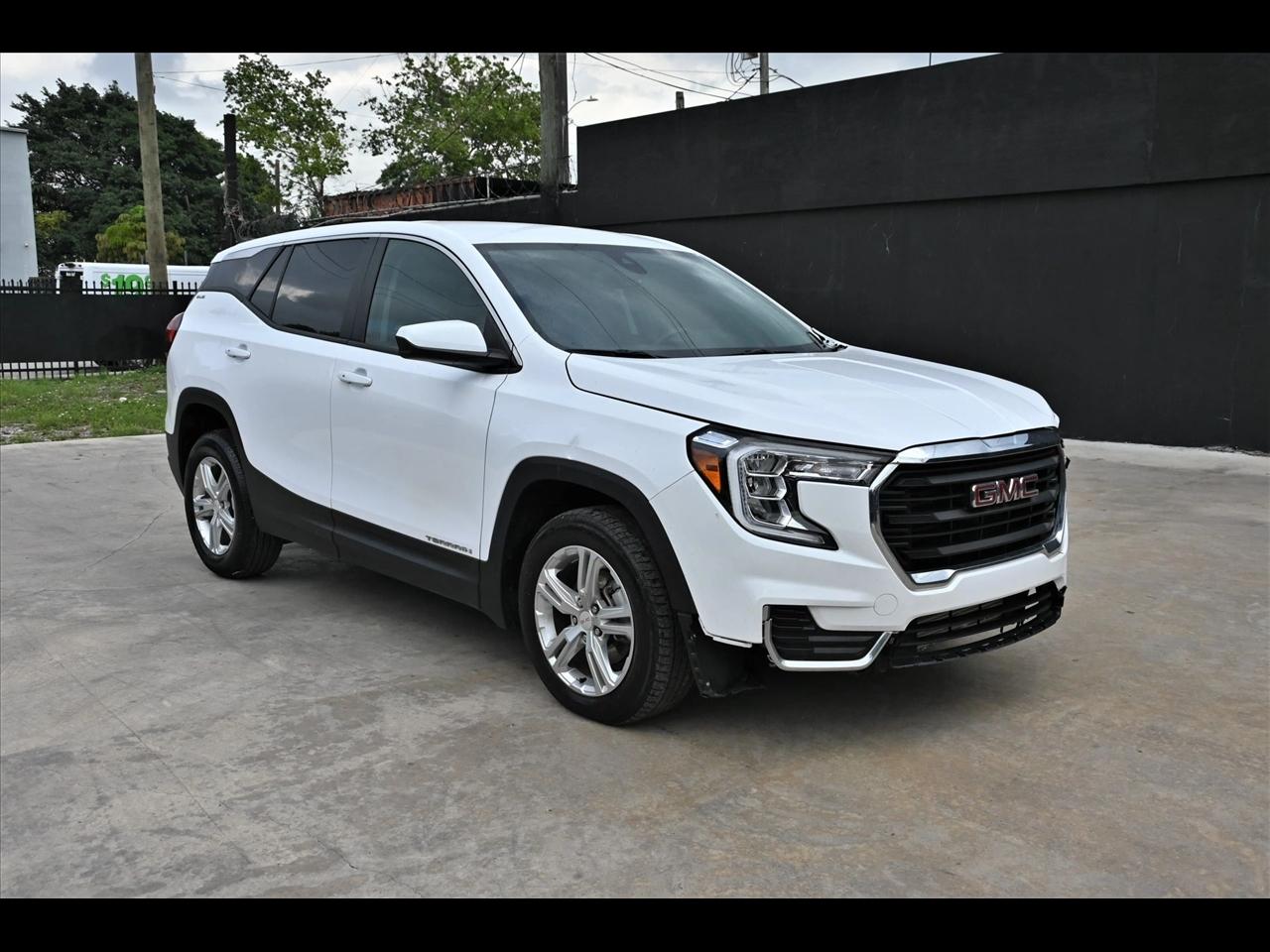 2024 GMC Terrain SLE Sport Utility 4D