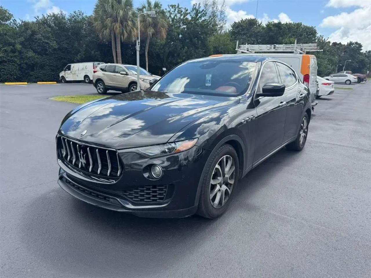 2017 Maserati Levante Sport Utility 4D