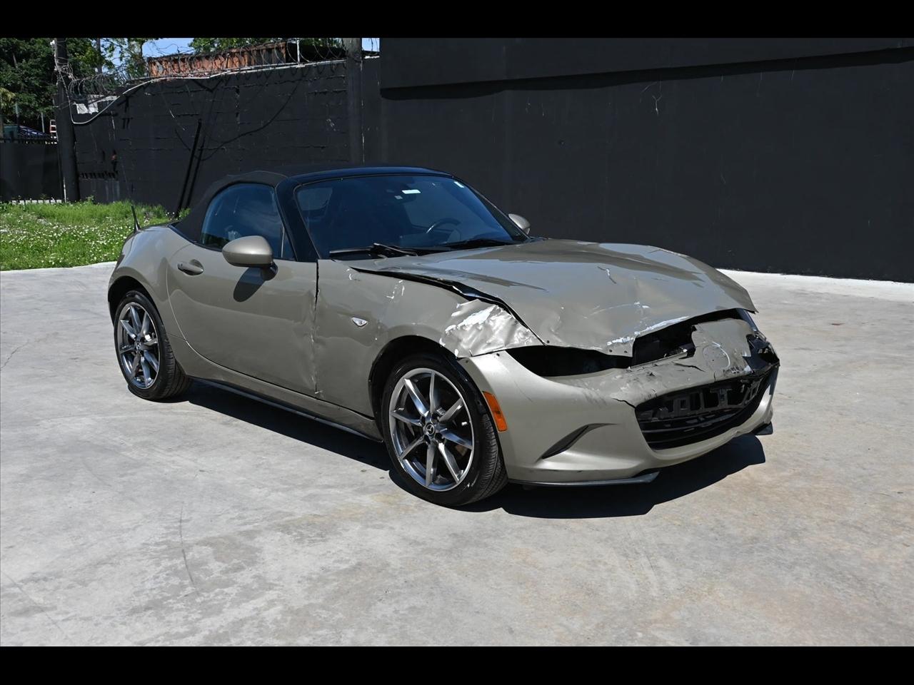 2023 Mazda MX-5 Miata Grand Touring Convertible 2D